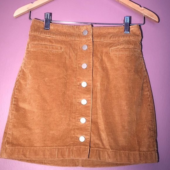 ARITZIA WILFRED FREE BNWOT CORDUROY SKIRT Size 2 - Picture 2 of 5